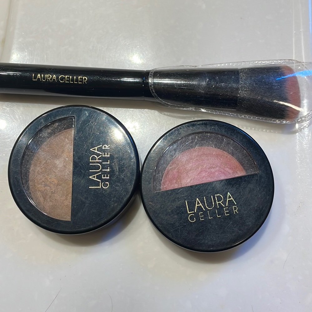 Laura Geller set